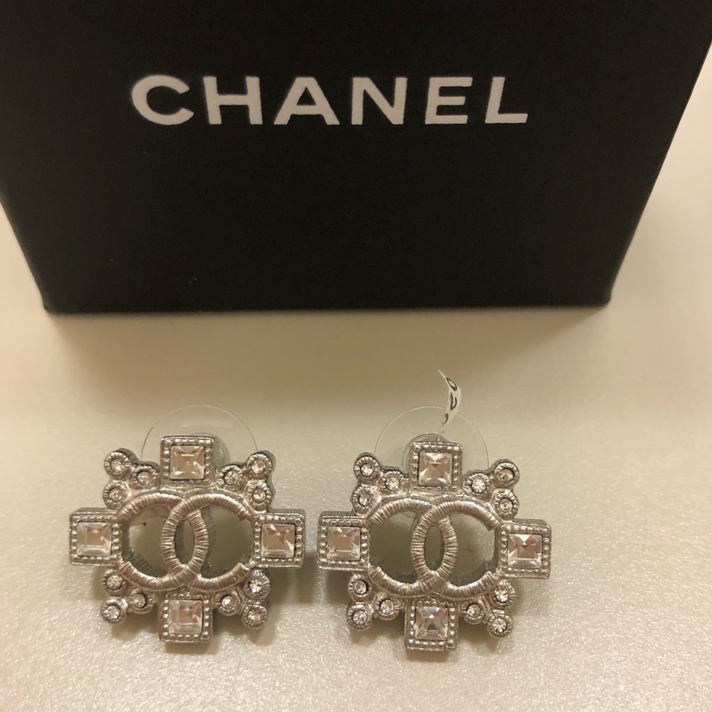 CHANEL Baguette Crystal CC Earrings Silver